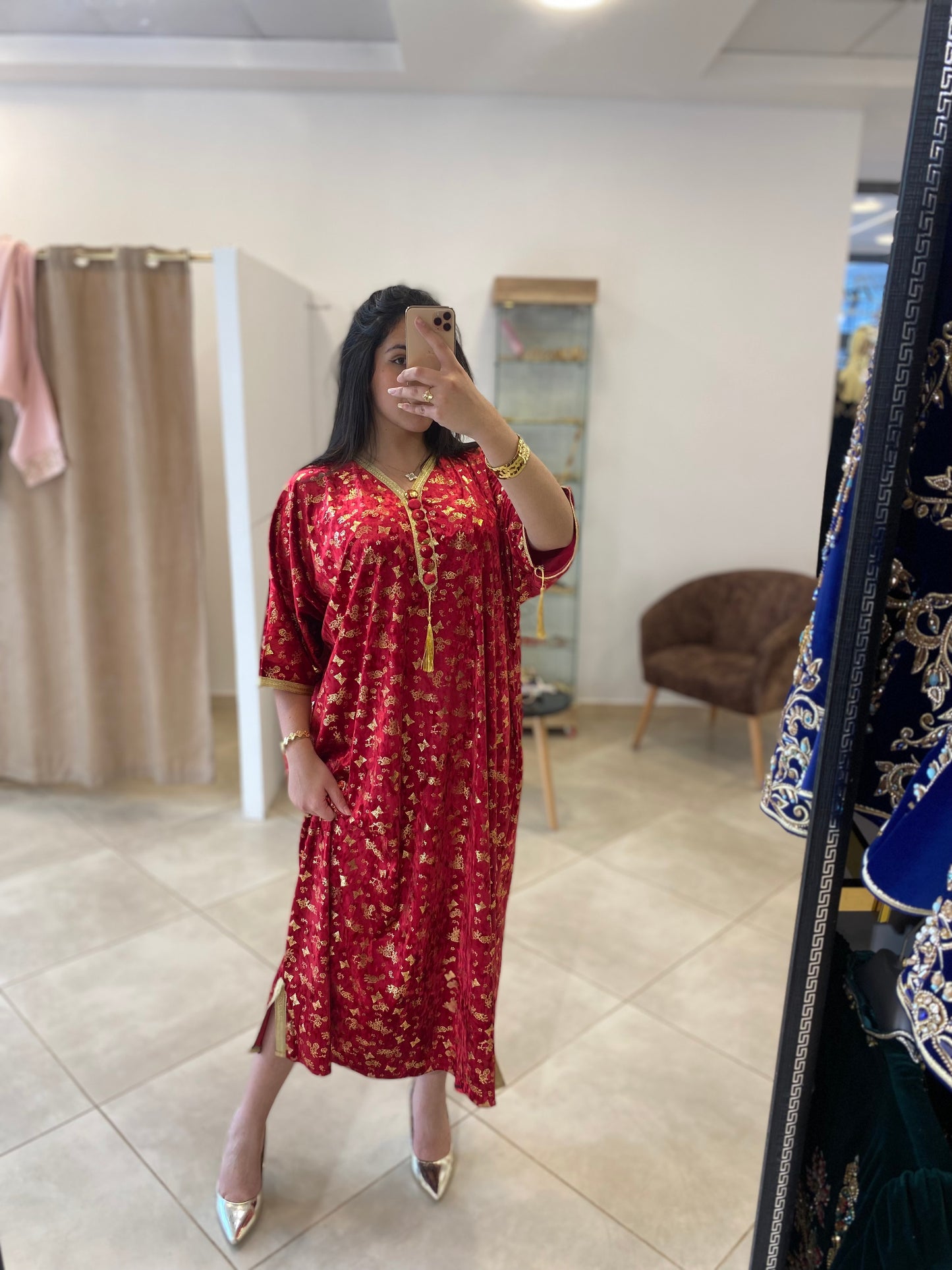 Robe katifa a motifs